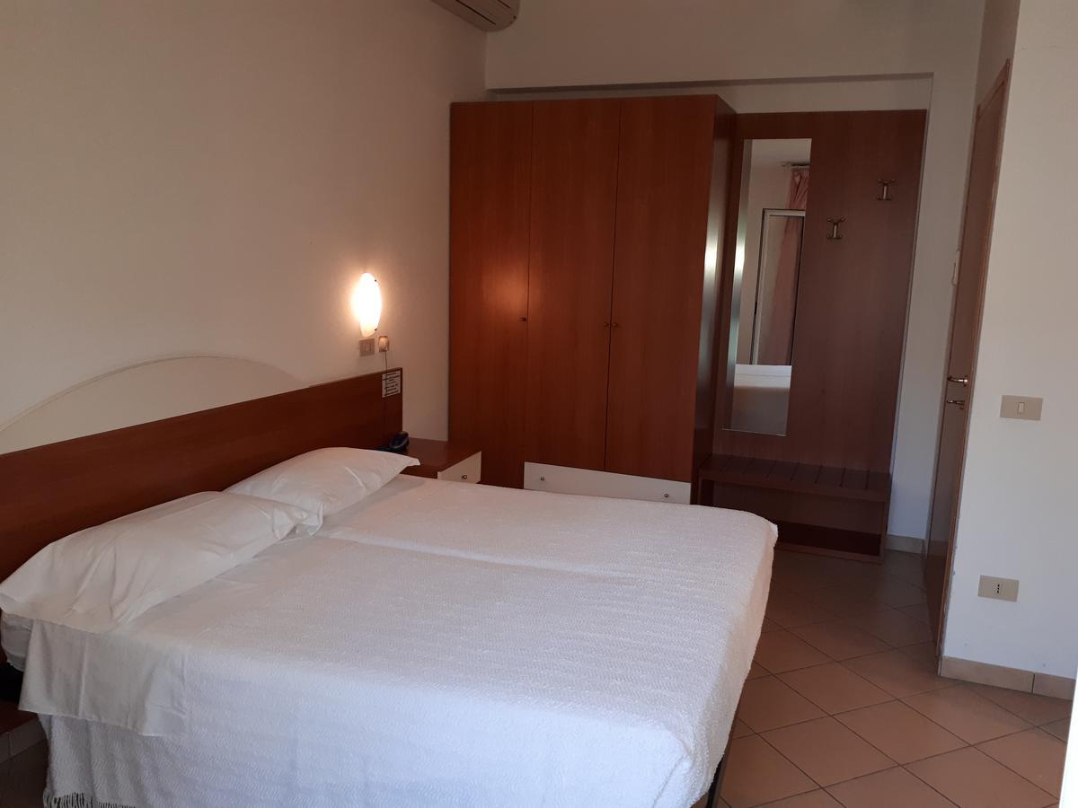 Hotel Ciclamino Riolo Terme Bagian luar foto